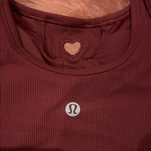Lululemon Nulu Ribbed Scoopneck Bra light support Burgundy - Picture 3 of 5